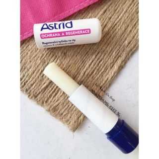 Son dưỡng mỡ hươu Astrid