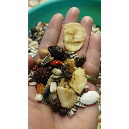 Hạt trộn DELI NATURE - DOWN UNDER ( 20 ) dành cho vẹt bao nguyên seal 15kg