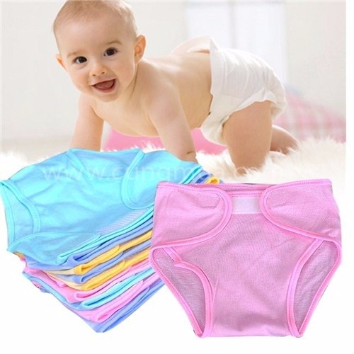 Quần đóng bỉm cho bé sơ sinh gồm nhiều màu có size 1,2,3 cho bé từ 3 đến 7kg