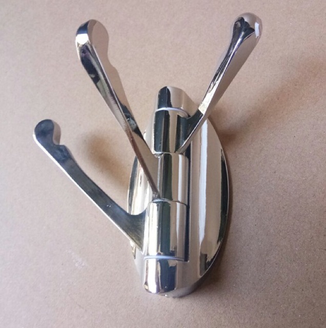 Móc 3 chấu Inox SUS304 M06, tiện lợi, gọn gàng