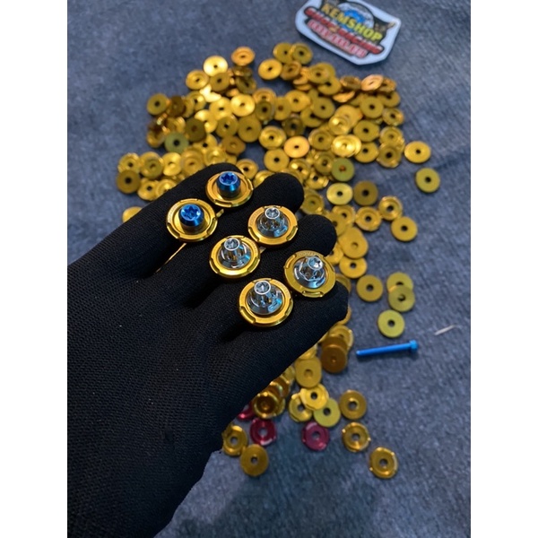 Combo 3 Ốc Titan Gr5 Kèm Long Đen Gắn Rỏ Thái