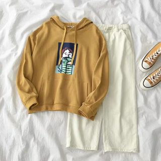 Set áo hoodie vàng và quần kaki ulzzang