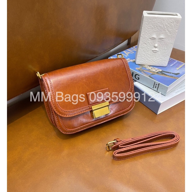 Túi đeo chéo nữ CNK VINTAGE nắp sọc phím đàn da xịn đẹp