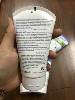 Sữa rửa mặt hữu cơ lavera