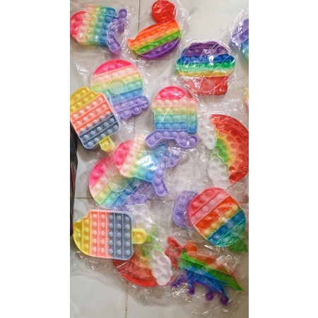 Đồ chơi nút bấm xả stress Pop it