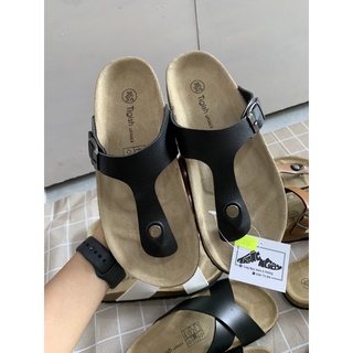 Dép đế trấu xỏ ngón
