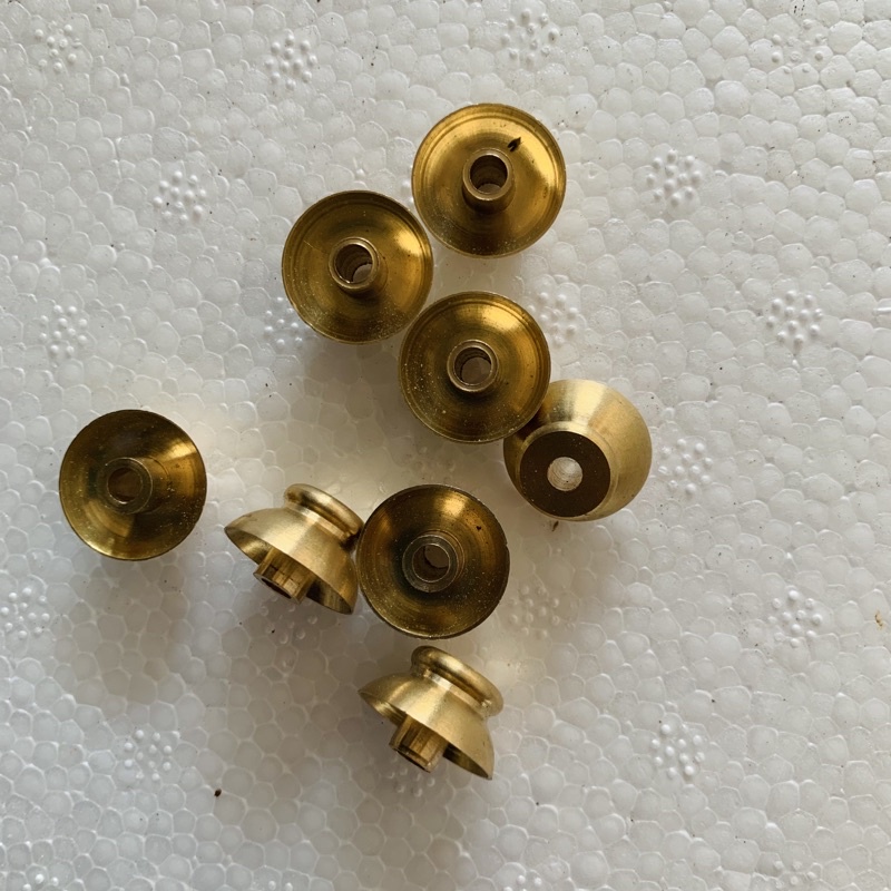 Móc lồng chim, móc Đồng đen có chén dầu