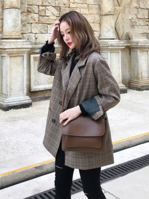 Áo khoác blazer hoạ tiết kẻ sọc cho phái nữ | BigBuy360 - bigbuy360.vn