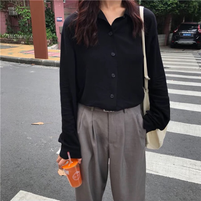 Sơmi đen basic