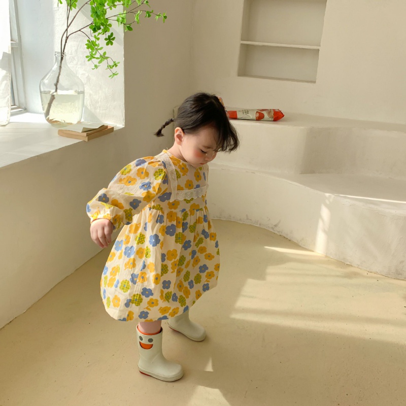 Đầm Tay Dài Cổ Tròn Hoạ Tiết Hoa Dễ Thương Xinh Xắn Dành Cho Nữ