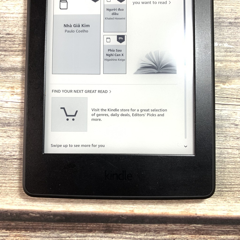 Máy Đọc Sách Kindle Paperwhite Nội Địa Nhật máy xước nhiều