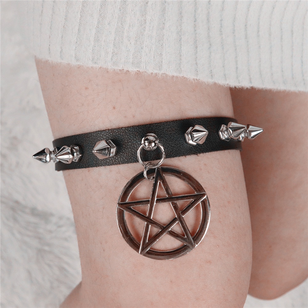 1 Đai Nịt Bít Tất Bằng Da PU Co Giãn Phong Cách Harajuku Punk Bondage