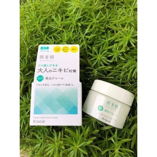 Kem dưỡng da mụn Kracie Hadabisei (Acne Care) 50g
