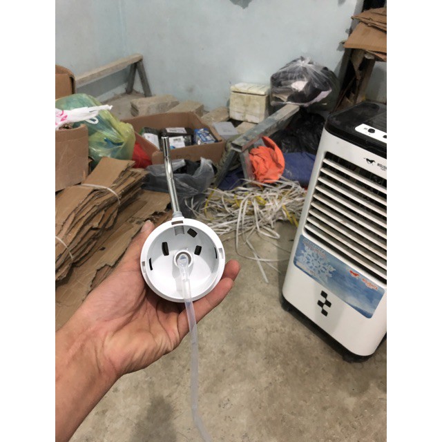 Dụng cụ bớm nước bình nước lọc