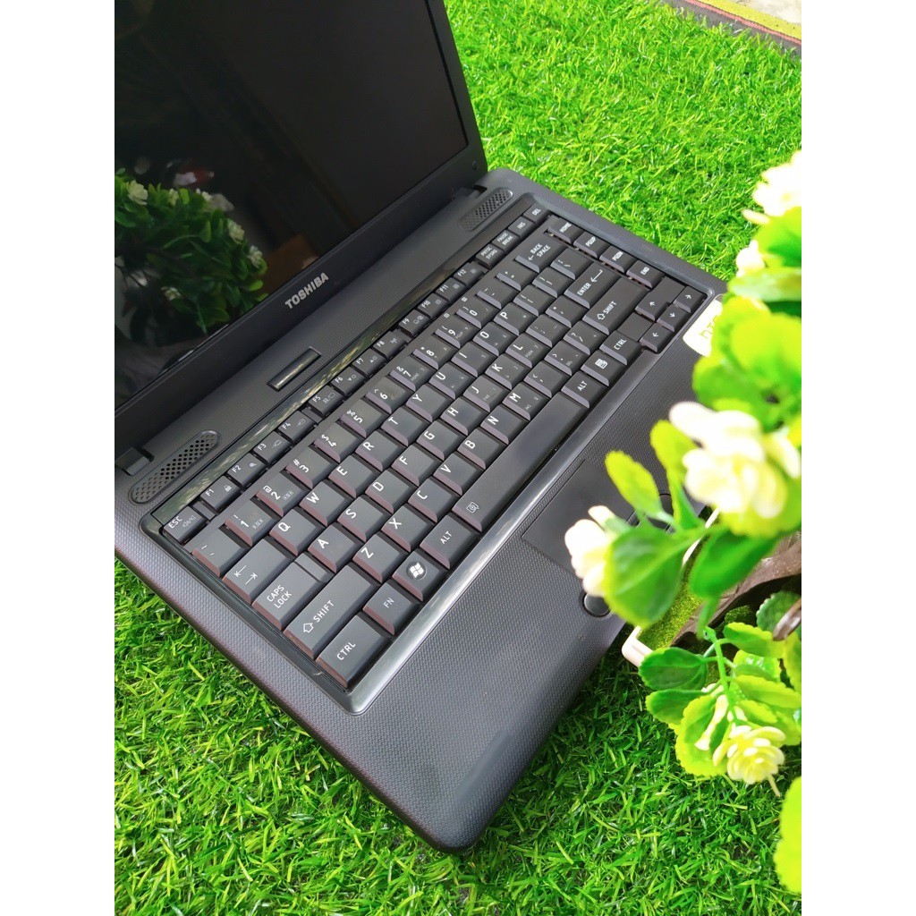 Laptop giá rẻ i3 i5 Thế Hệ 2, 3, 4 / Ổ Cứng SSD /  Ram 4gb - 8gb / Pin ~2h / Màn Hình 14 - 15.6in