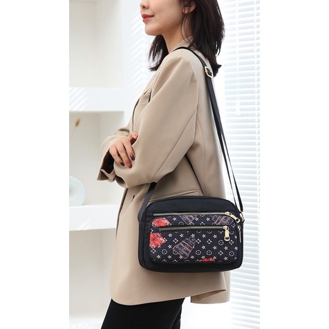 Túi xách, túi đeo chéo nữ vải dù oxford mềm mại, chống thấm nước cao cấp size 26cm TUI-100