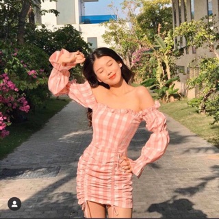 🌸 đầm rút kẻ hồng 🌸 hack dáng với kiểu đầm rút 2 bên