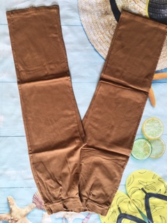 Quần Kaki chun lưng ống đứng