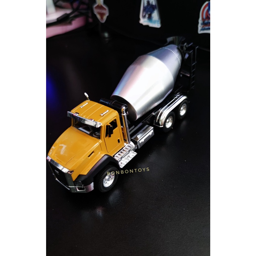 Đồ chơi Combo bộ 3 xe ô tô trẻ em xe lu , xe trộn ,xe chở hàng,xe chở rác