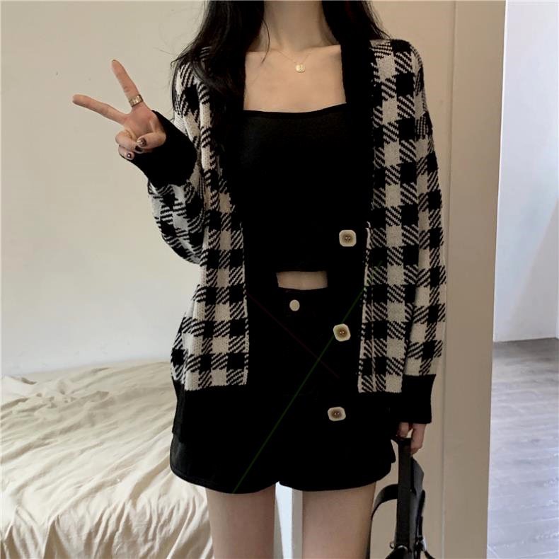 Áo khoác Cardigan len nữ Chelgy form rộng freesize Họa tiết Ô Vuông Ca Rô xen kẽ 2 màu Nâu, Đen CG-CDG105