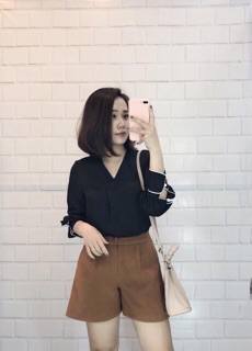 Áo lụa cổ V