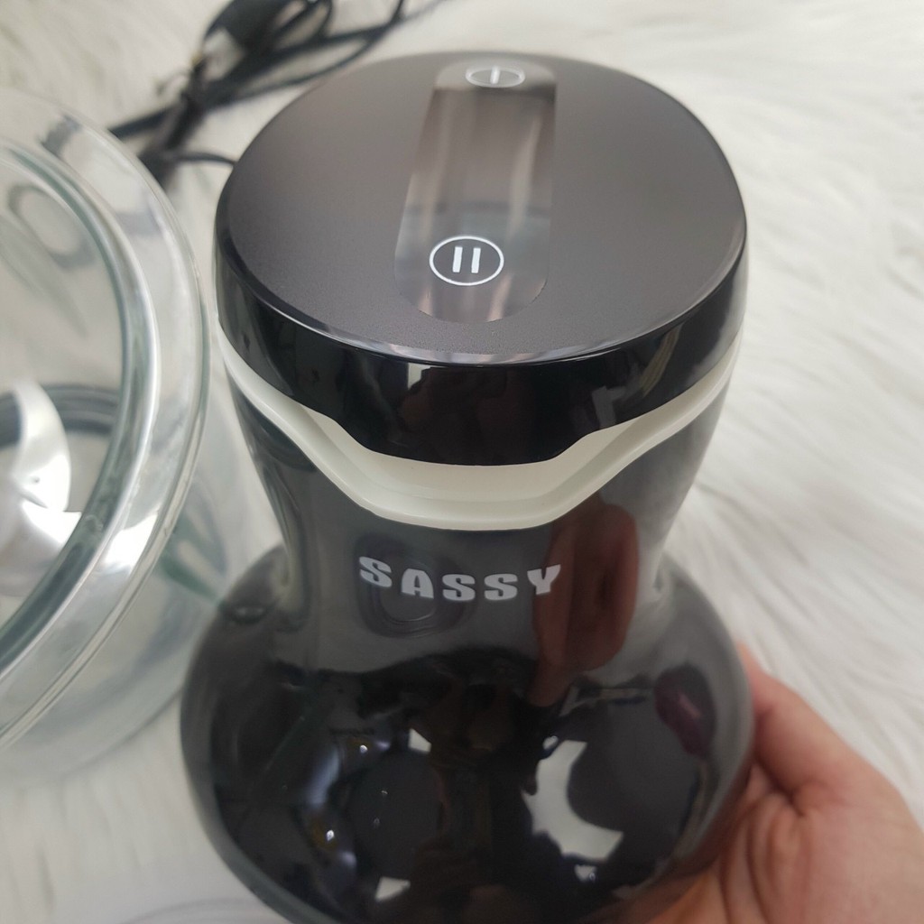 Máy xay thịt đa năng 4 lưỡi dao dung tích 1.5L Sassy HR-618