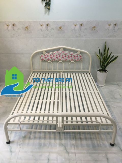 Giường sắt kiểu sang trọng 1m8x2m