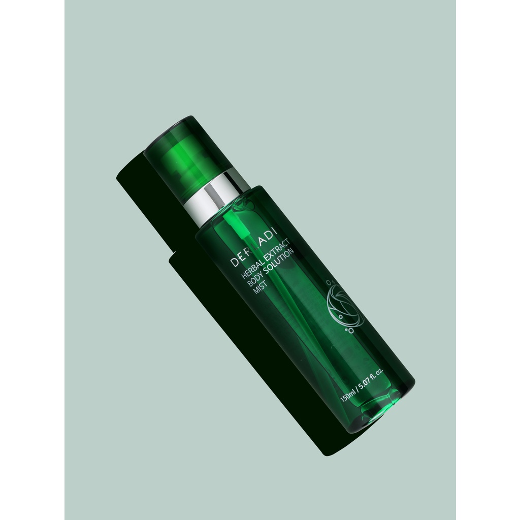 Xịt 4in1 Loại Bỏ Mụn, Mờ Thâm Body Derladie Herbal Extract Body Solution Mist 150ml