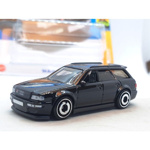 Xe mô hình Hot Wheels 1/64 '94 Audi Avant RS2 Black (new)