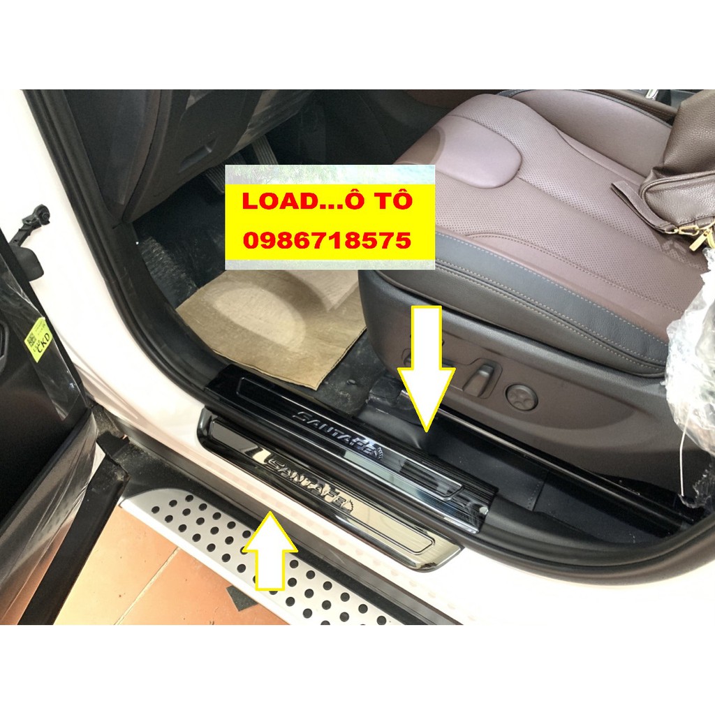 Ốp Bậc Cửa, Nẹp Bước Chân Xe Santafe 2022-2019 Chất Liệu Titan Cao Cấp, Có Sẵn Keo Dán 3M