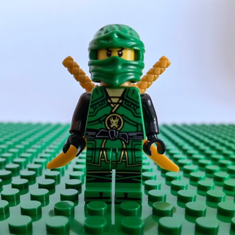 Đồ Chơi Lắp Ráp Mô Hình Nhân Vật Siêu Anh Hùng Marvel