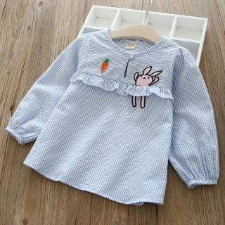 Áo sơ mi bánh bèo bé gái