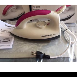Bàn ủi khô panasonic ni-317t