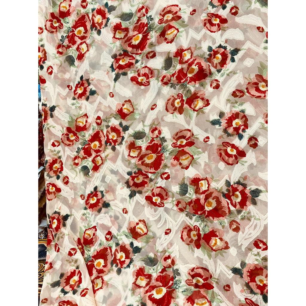 Vải voan tơ ép hoa nền kem MS4391