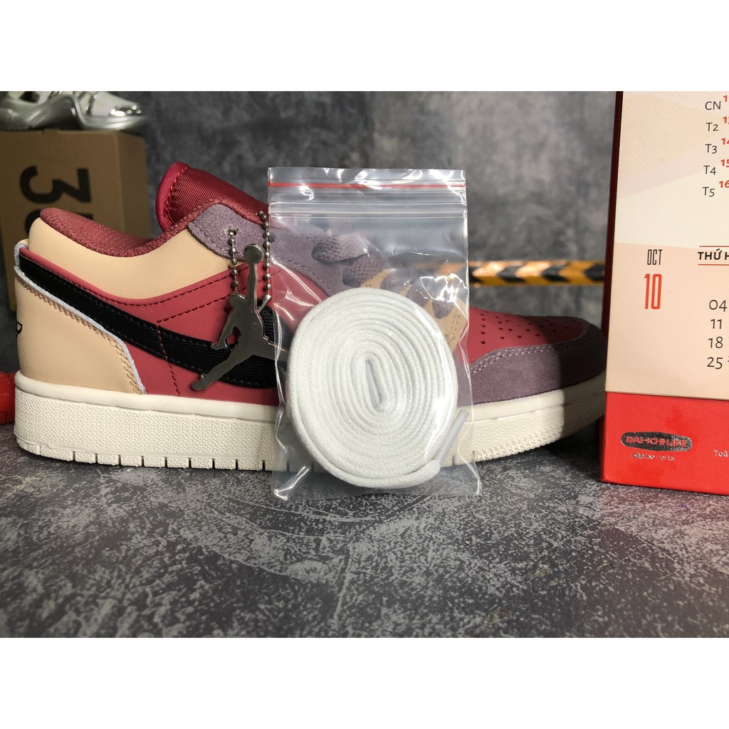 Tặng Dây giày trơn đủ màu khi mua giày