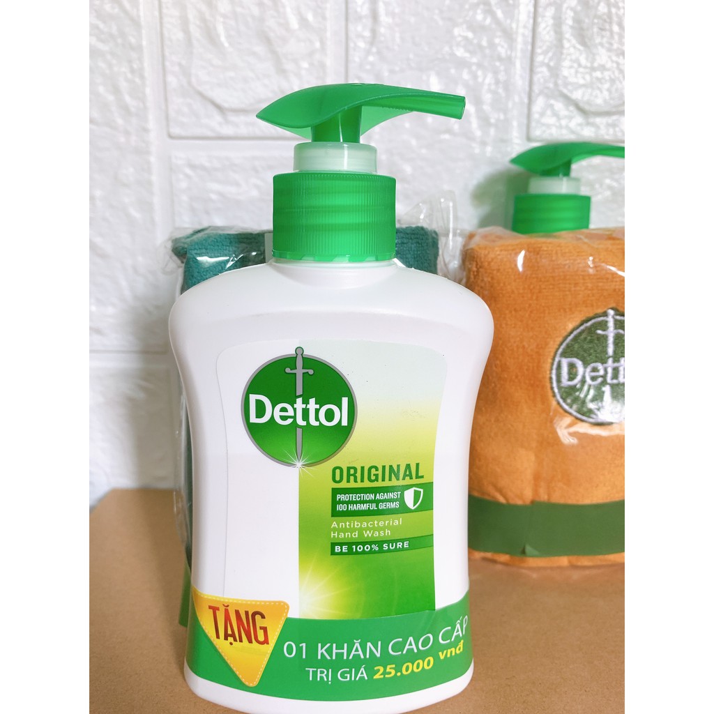 Nước rửa tay diệt khuẩn Dettol - Chai 250g Tặng kèm khăn