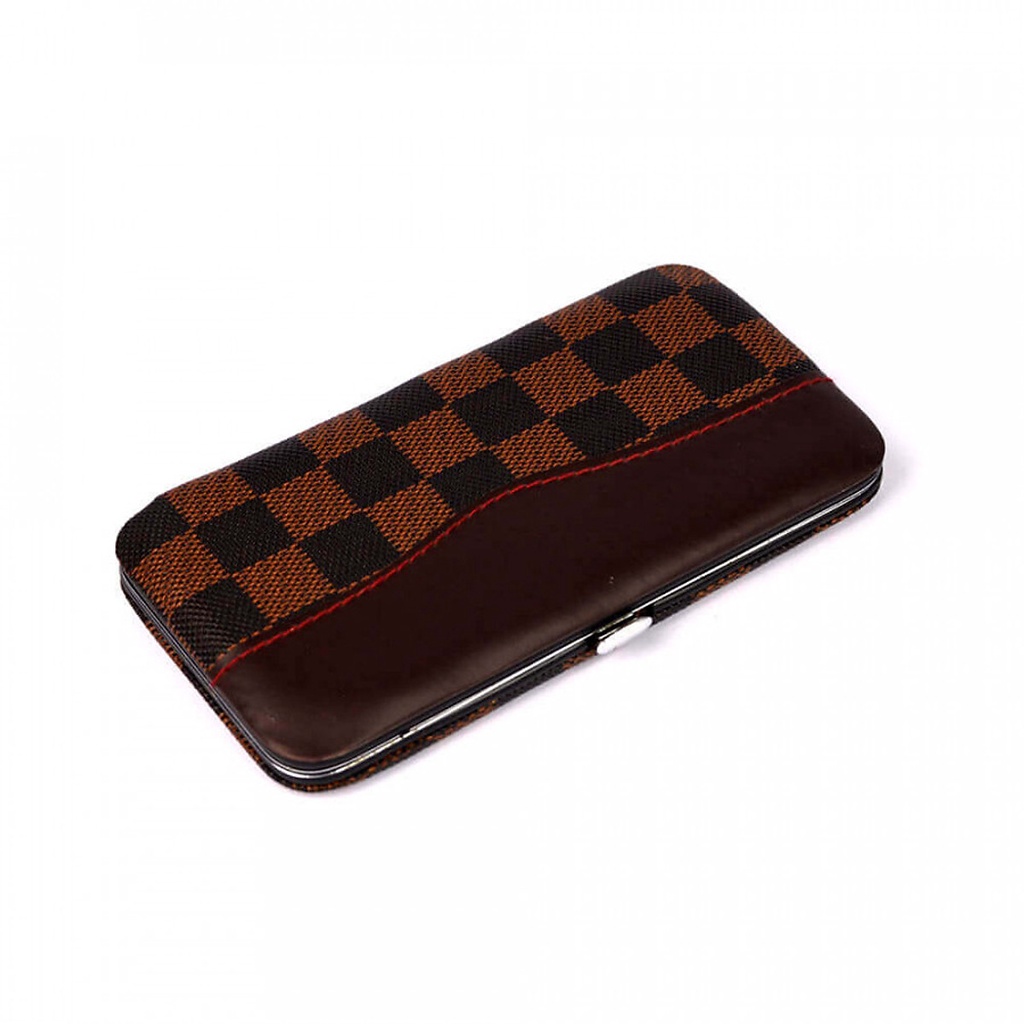 Bộ cờ tướng 32 quân có bàn cờ nam châm kèm theo, kích thước nhỏ gọn 15x16cm