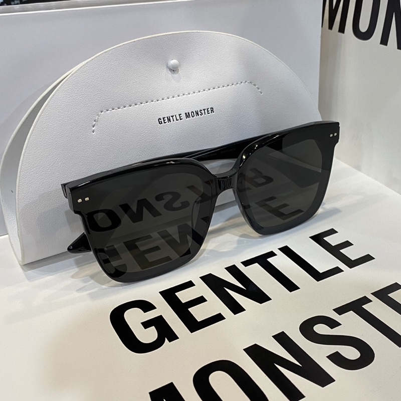 Kính mát GENTLE MONSTER LOCELL 01 cao cấp,thiết kế phong cách hàn quốc trẻ trung,dành cho nam nữ.Chống UV400,siêu bền