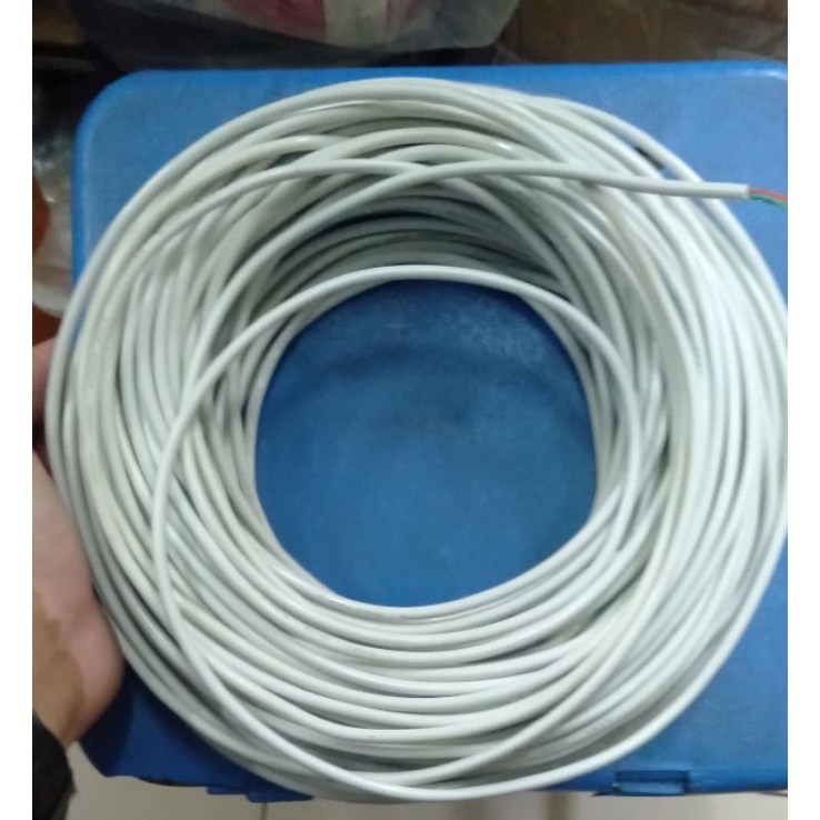 Dây điện 4 Ruột màu trắng lõi đơn 1 cọng