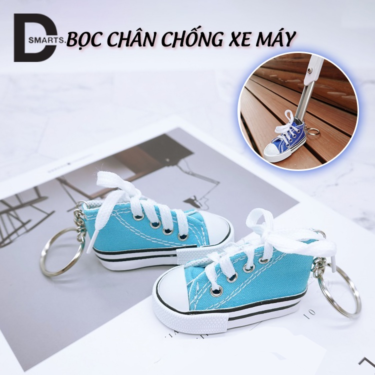 Vỏ bọc chân chống xe máy hình giày thể thao mini vui nhộn