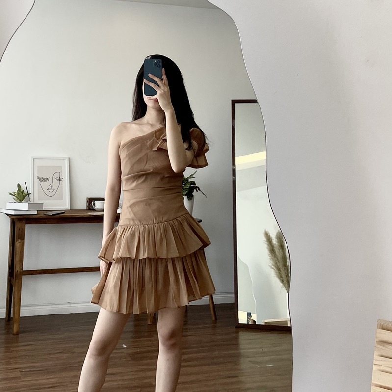 (SẴN) Đầm xòe lệch vai TK1