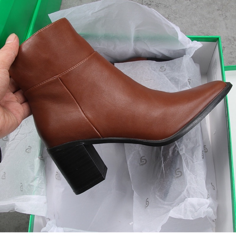 Boots cổ ngắn da mềm . xuất Anh