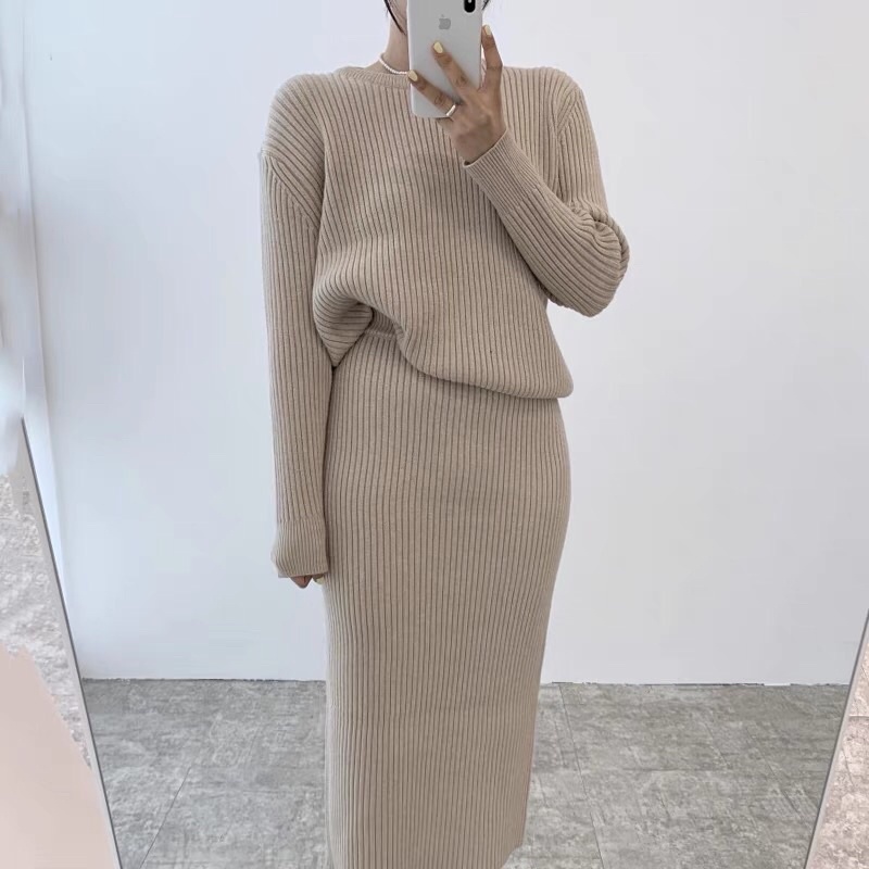 SET ÁO LEN DÀI TAY + CHÂN VÁY LEN BÚT CHÌ HÀN QUỐC SANG TRỌNG