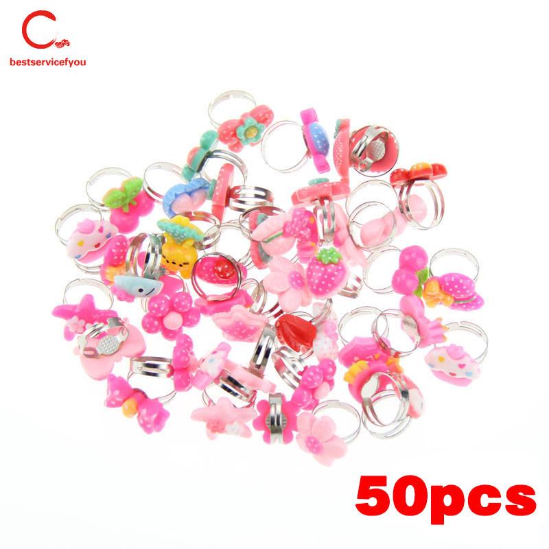 Set 50 nhẫn nhựa đồ chơi xinh xắn vui nhộn cho bé gái