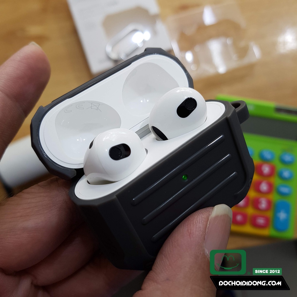 Hộp Đựng Airpod 3 Benks Chống Sốc Thời Trang