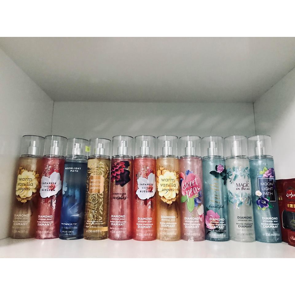 Xịt thơm toàn thân kim tuyến Magic in the air - Bath & Body Works (236ml)
