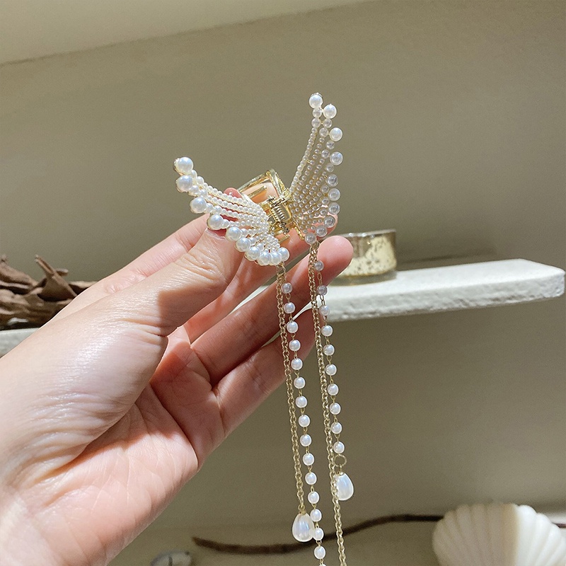 Kẹp Tóc Hình Bướm Đính Ngọc Trai Giả Phong Cách Hàn Quốc Thanh Lịch Dành Cho Nữ