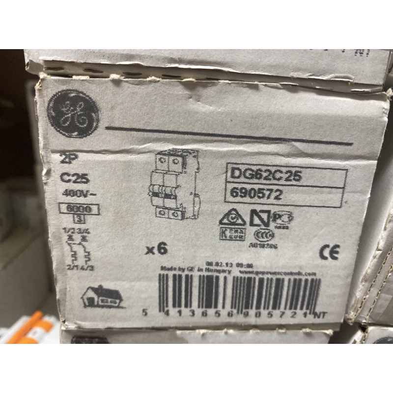 Cầu dao -MCB AC 2P 20/25A 6KA DG - General Electric