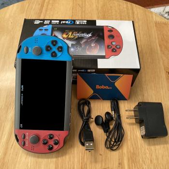 Máy chơi game cầm tay X7 màn hình 4.3 inch 8gb 900 trò - Bộ nhớ lưu trữ lớn - Tích hợp nhiều trò cổ điển và hiện đại