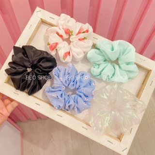 Scrunchies , dây buộc tóc , cột tóc , vòng tay